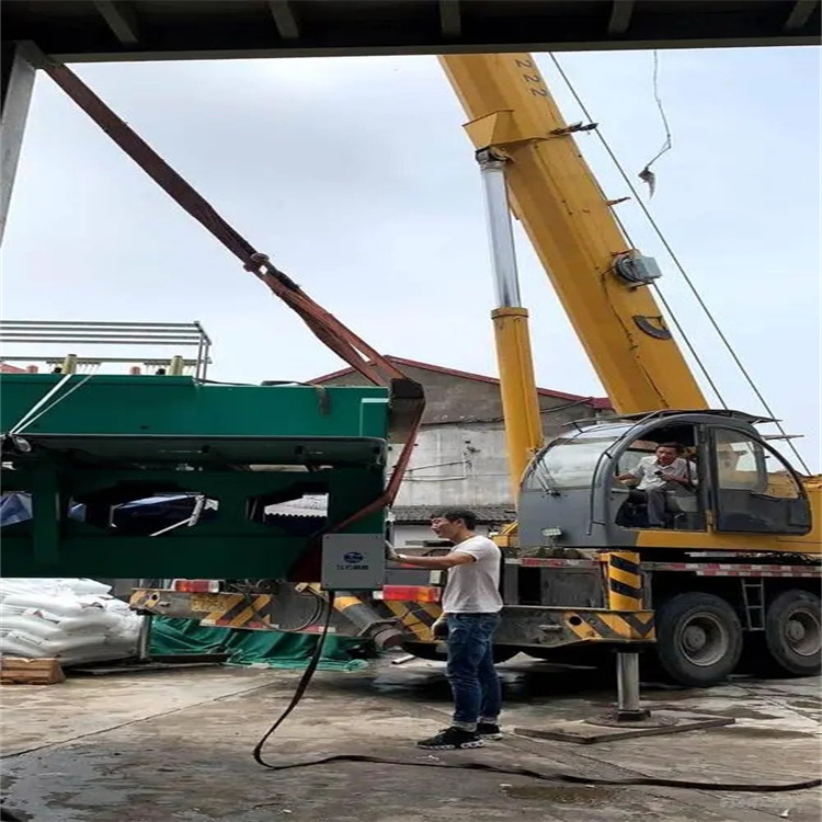 海陵大吨位吊车租赁应急保障方案|化解突发吊装需求难题